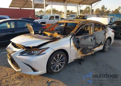 2021 Lexus Es 350 z USA, uszkodzony, nr VIN 58ADZ1B12MU088281